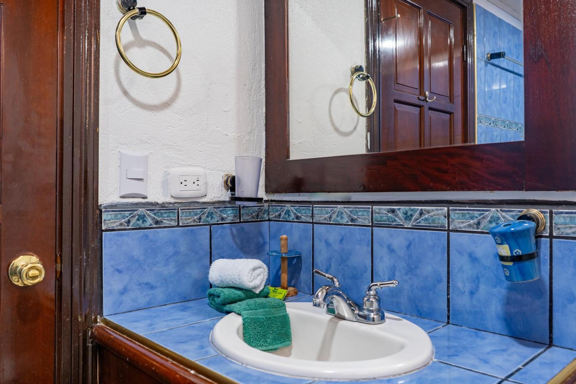 Paradise Breeze 2Bdr Near Quepos Manuel Antonio Apartment Luaran gambar